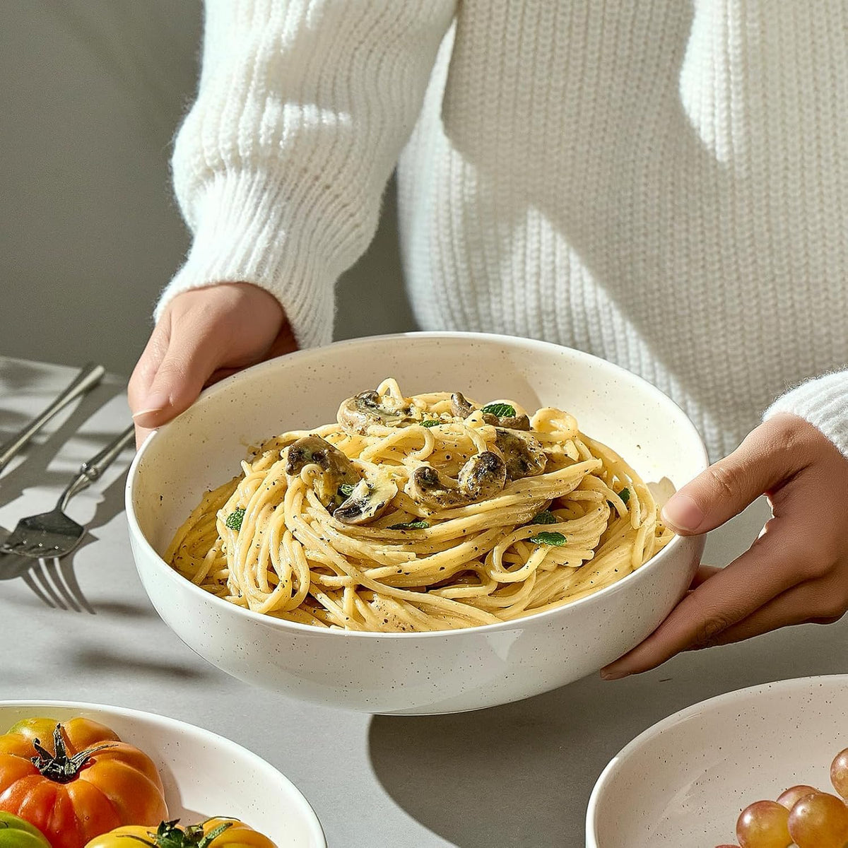 White Ceramic Pasta Bowls Set of 4 I632